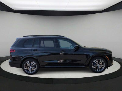 2027 BMW X7 M60i M60i xDrive