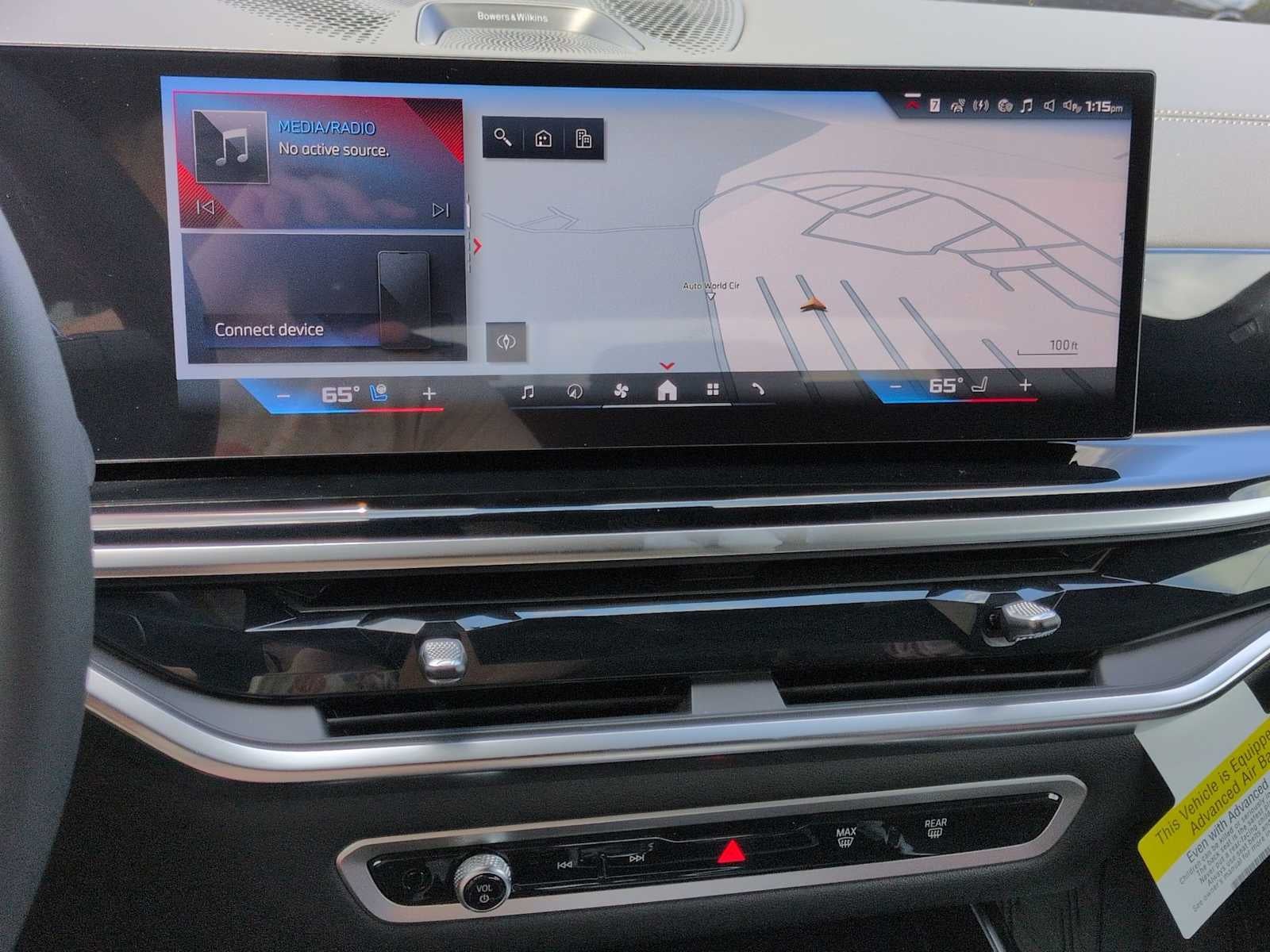 2027 BMW X7 M60i M60i
