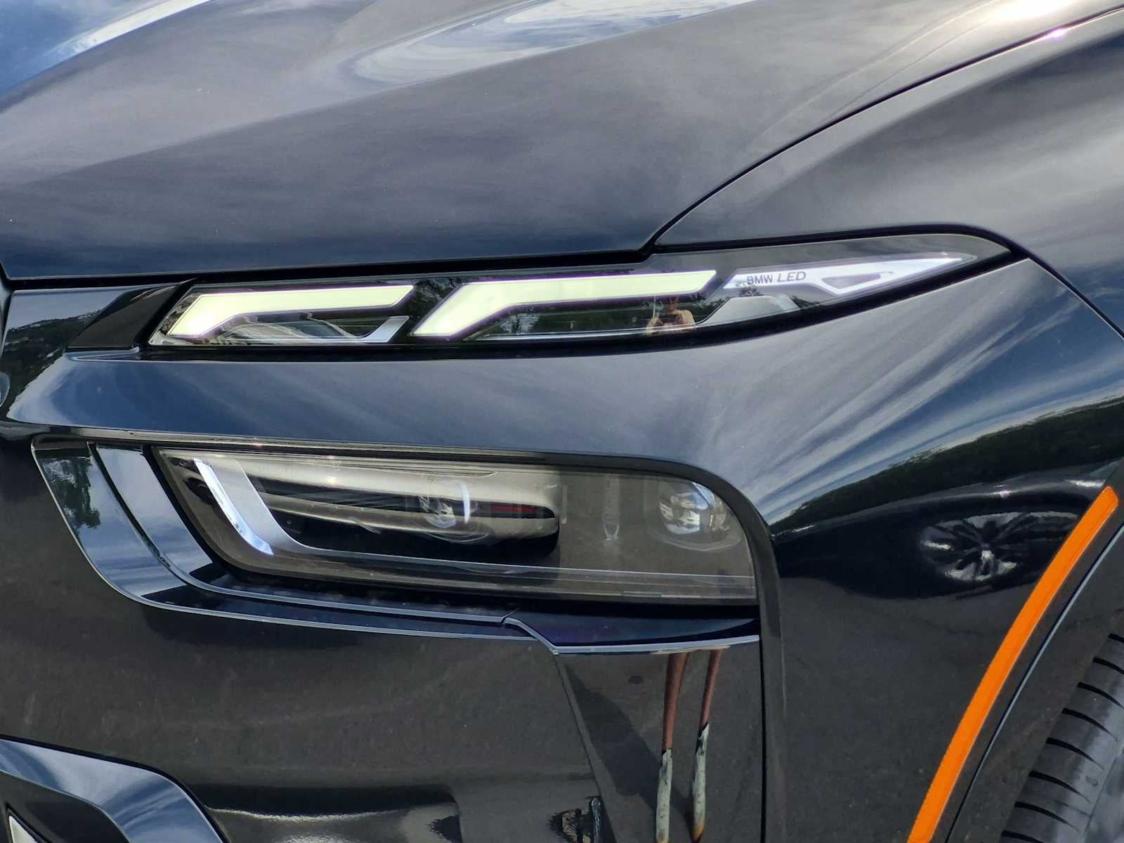 2027 BMW X7 M60i