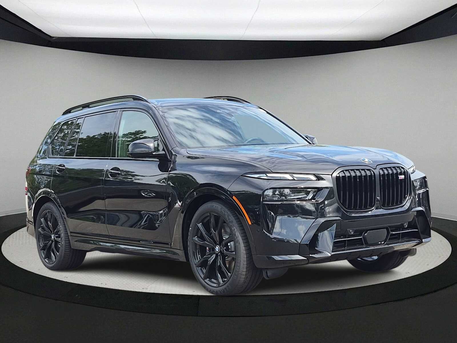2027 BMW X7 M60i