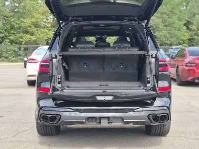 2027 BMW X7 M60i