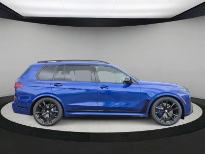 2027 BMW X7 M60i