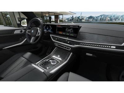 2026 BMW X7 M60i M60i