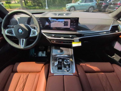 2027 BMW X7 M60i