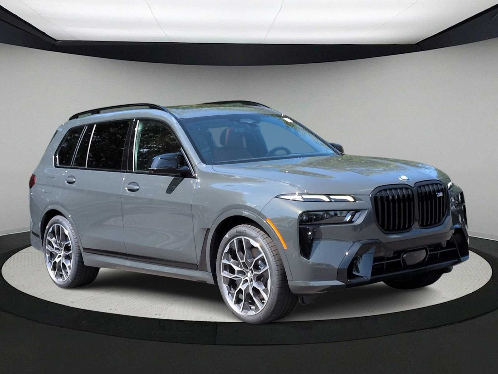 2027 BMW X7 M60i