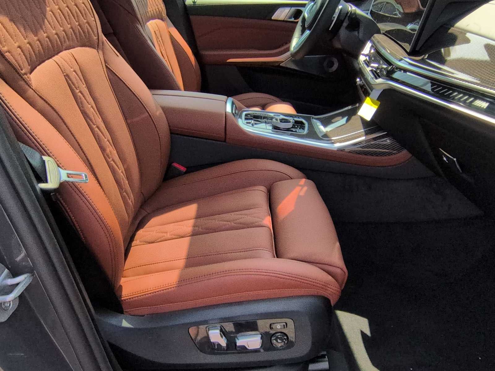 2027 BMW X7 M60i