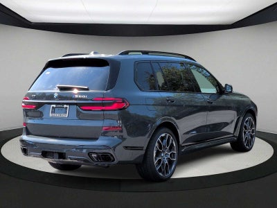 2027 BMW X7 M60i