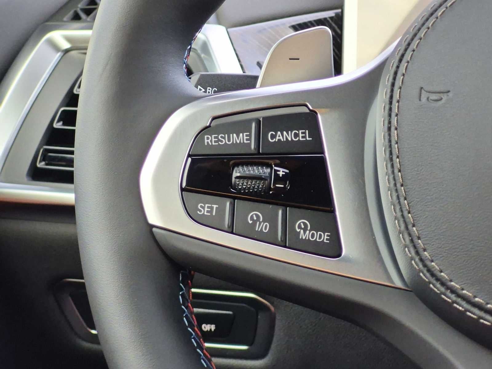 2027 BMW X7 M60i