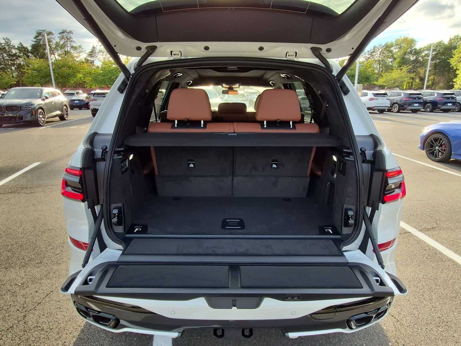 2027 BMW X7 M60i