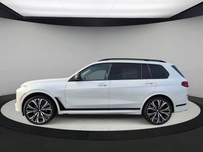 2027 BMW X7 M60i