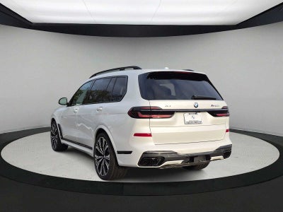 2027 BMW X7 M60i