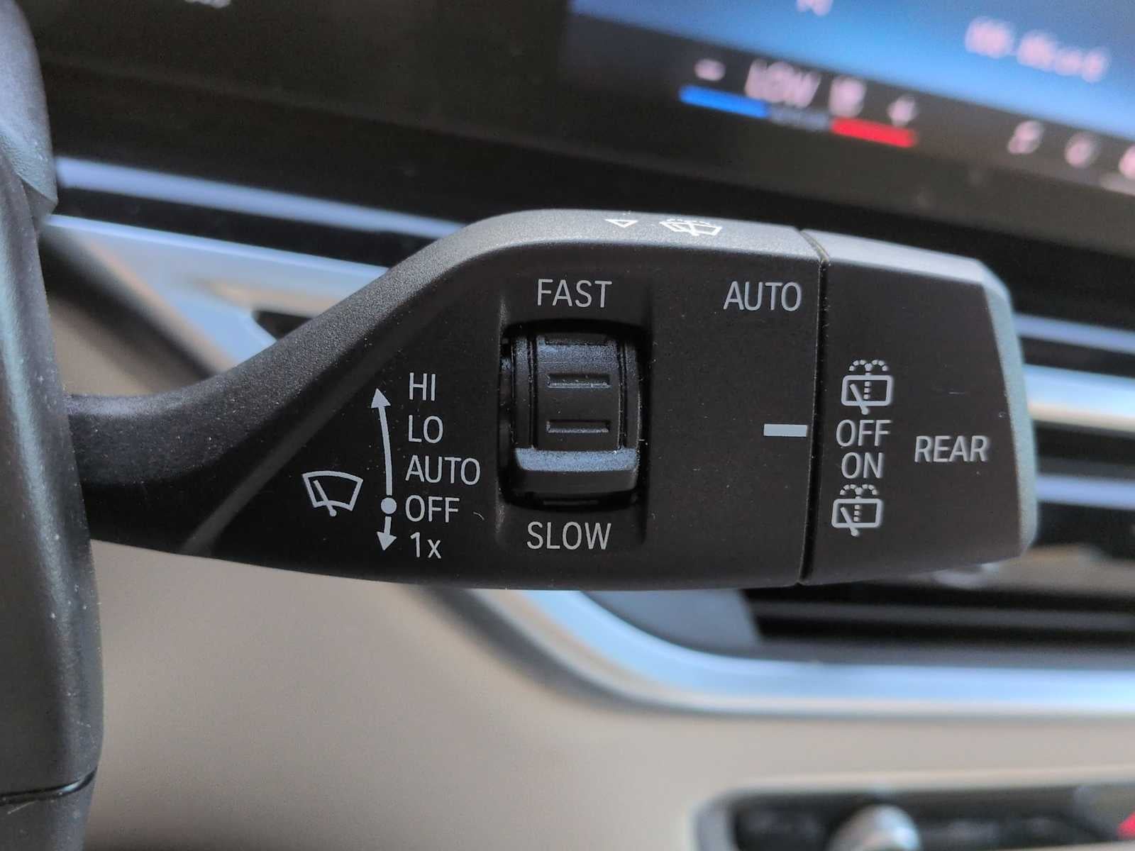 2024 BMW X7 M60i M60i