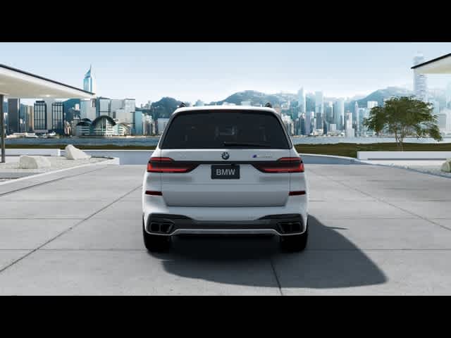 2025 BMW X7 M60i