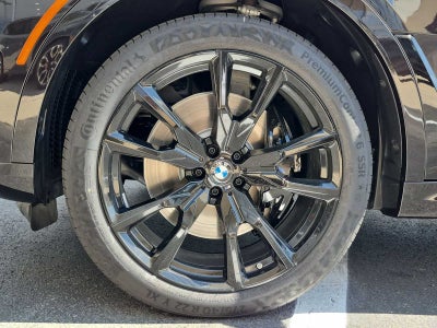 2027 BMW X7 M60i
