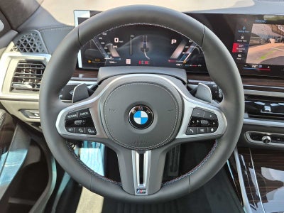 2027 BMW X7 M60i