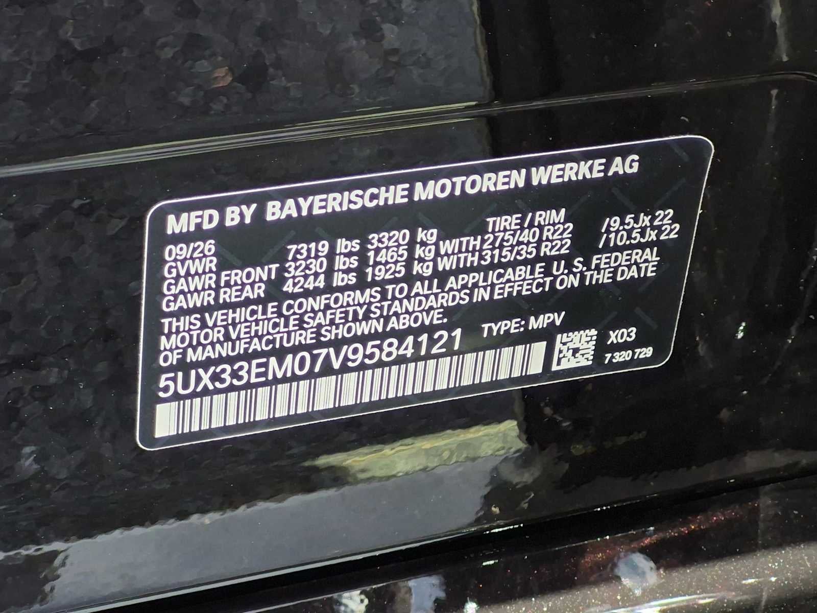 2027 BMW X7 M60i