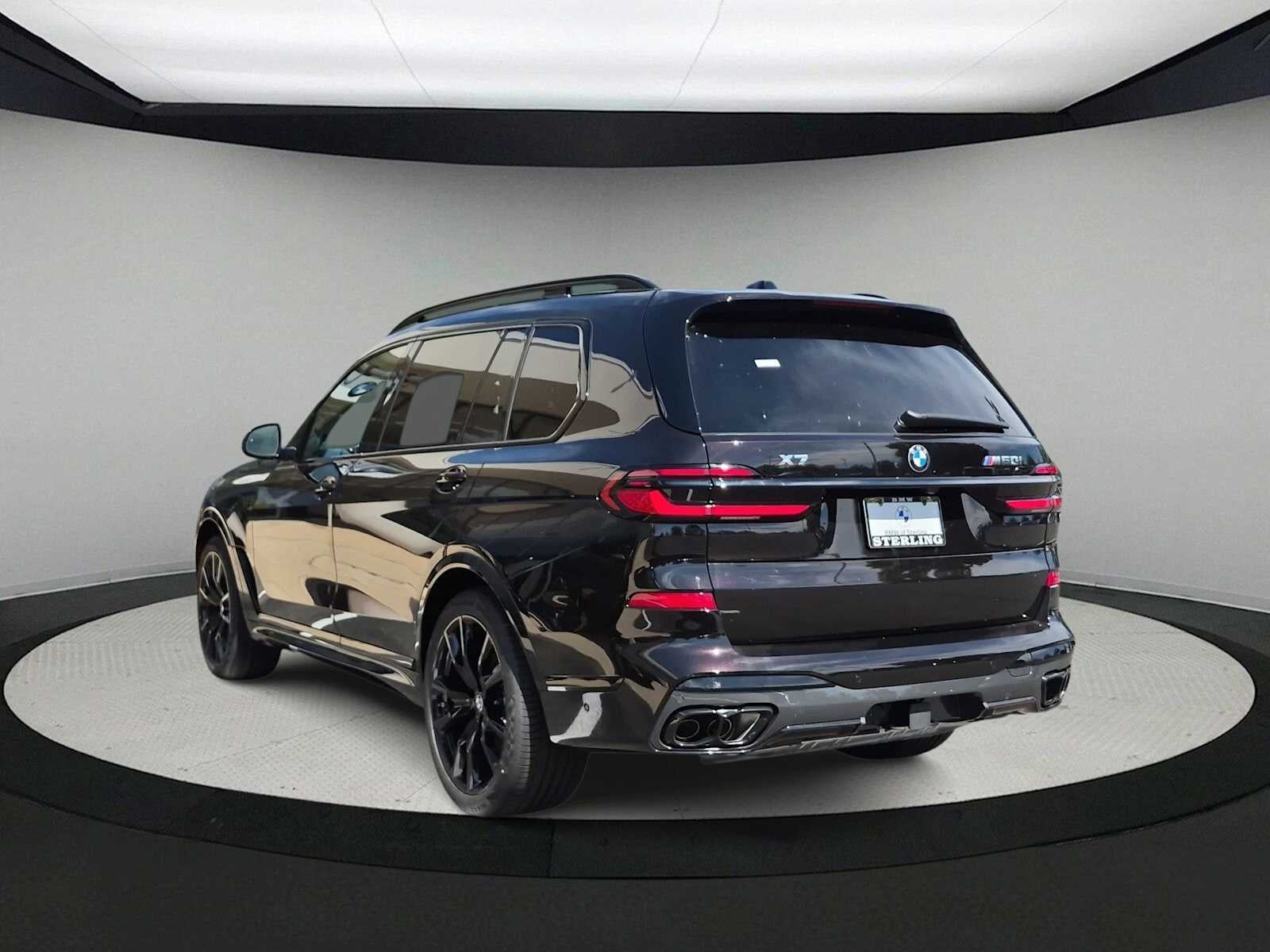 2027 BMW X7 M60i