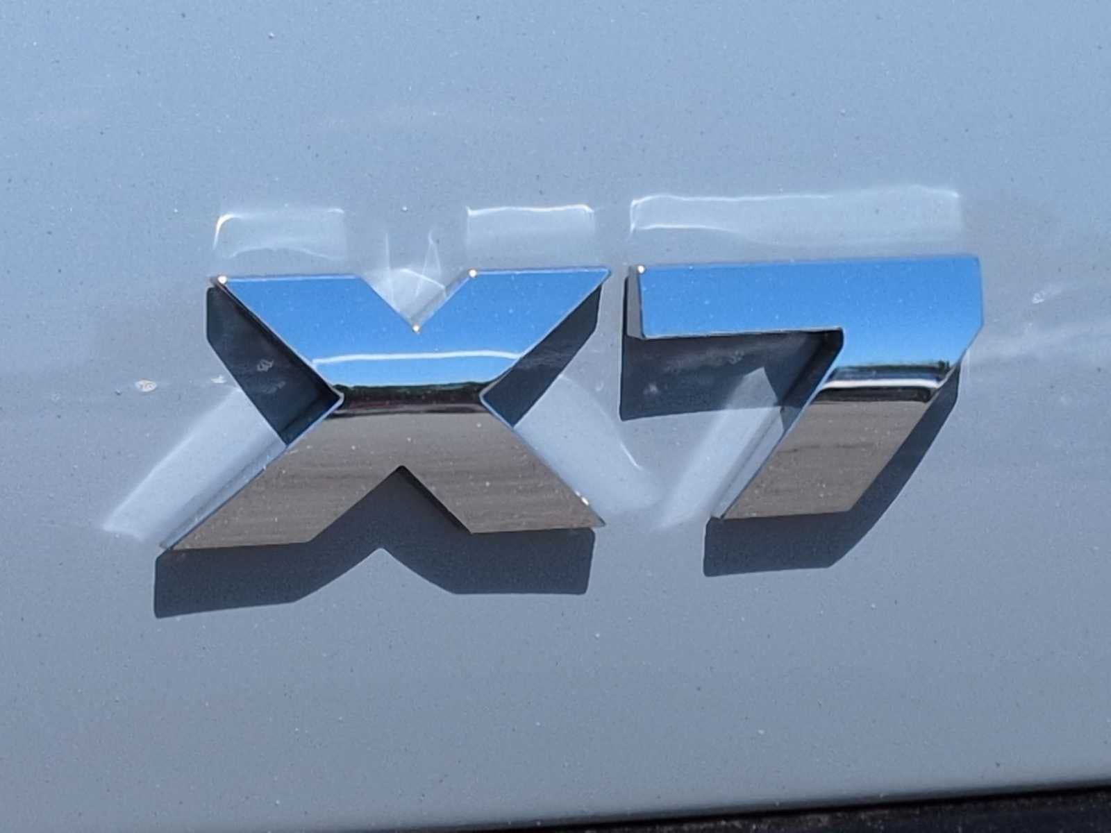 2027 BMW X7 M60i M60i