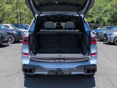 2027 BMW X7 M60i M60i
