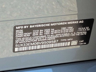 2027 BMW X7 M60i M60i