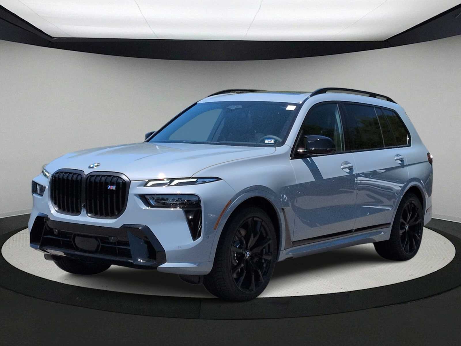 2027 BMW X7 M60i M60i