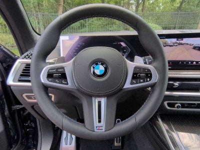 2027 BMW X7 M60i M60i