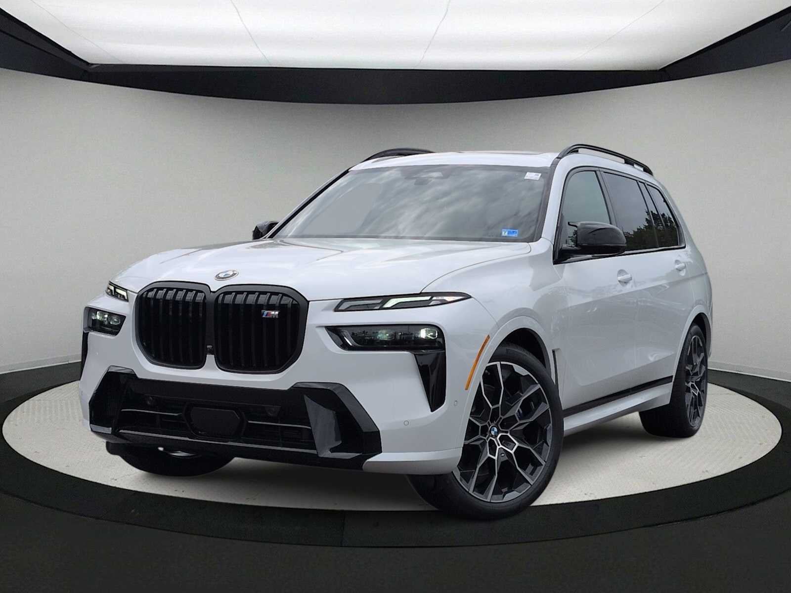 2027 BMW X7 M60i