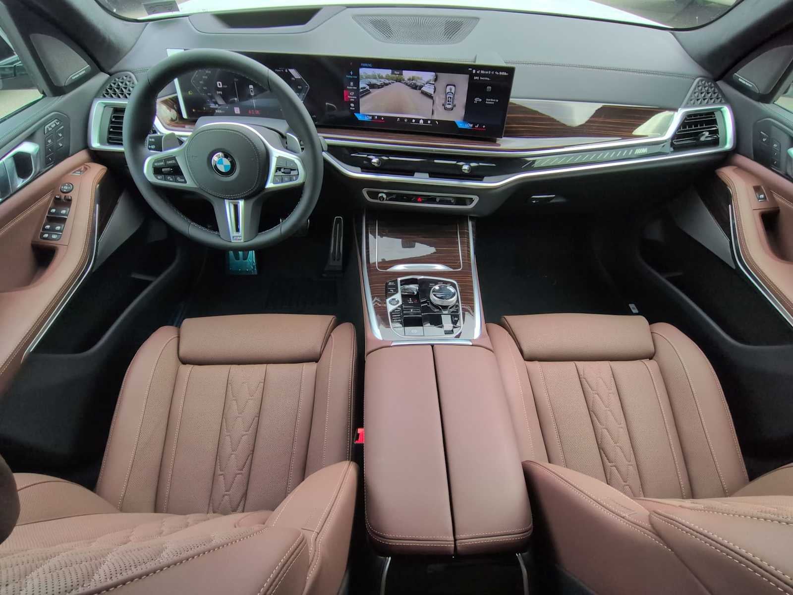 2027 BMW X7 M60i