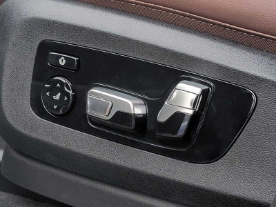 2027 BMW X7 M60i