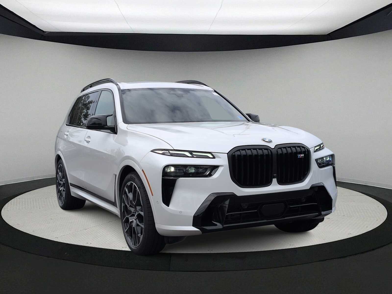2027 BMW X7 M60i