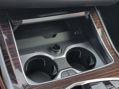 2027 BMW X7 M60i