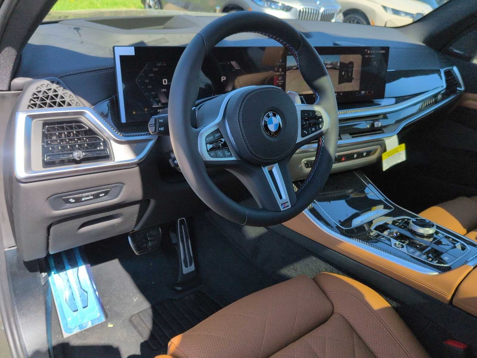 2026 BMW X5 M60i M60i