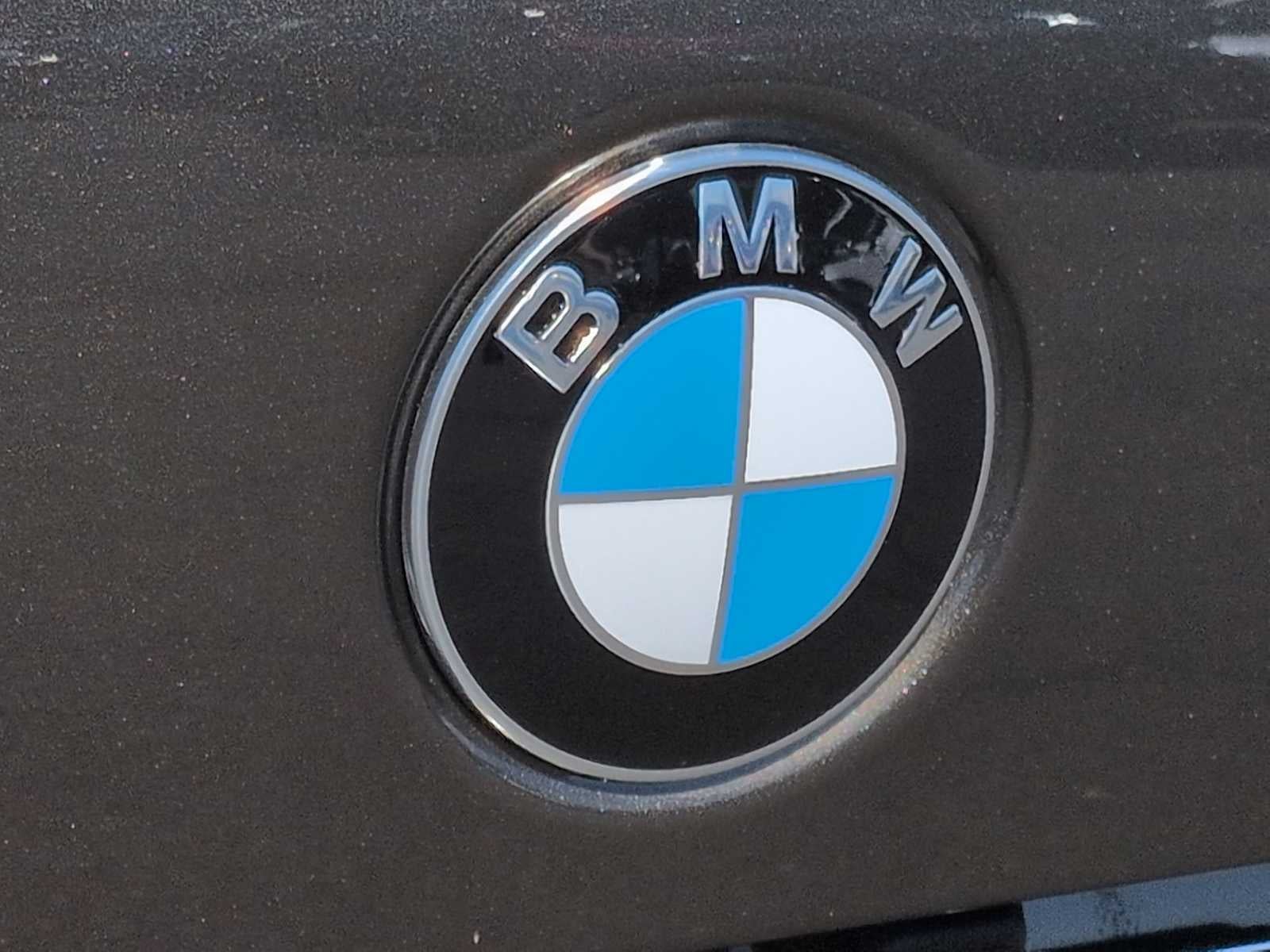 2026 BMW X5 M60i M60i