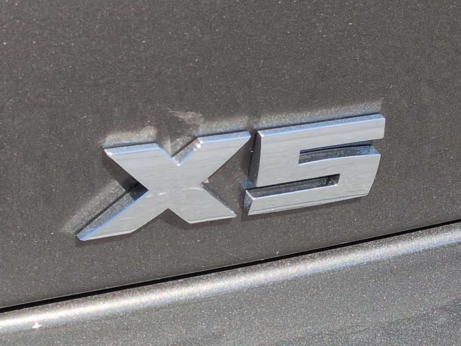 2026 BMW X5 M60i M60i