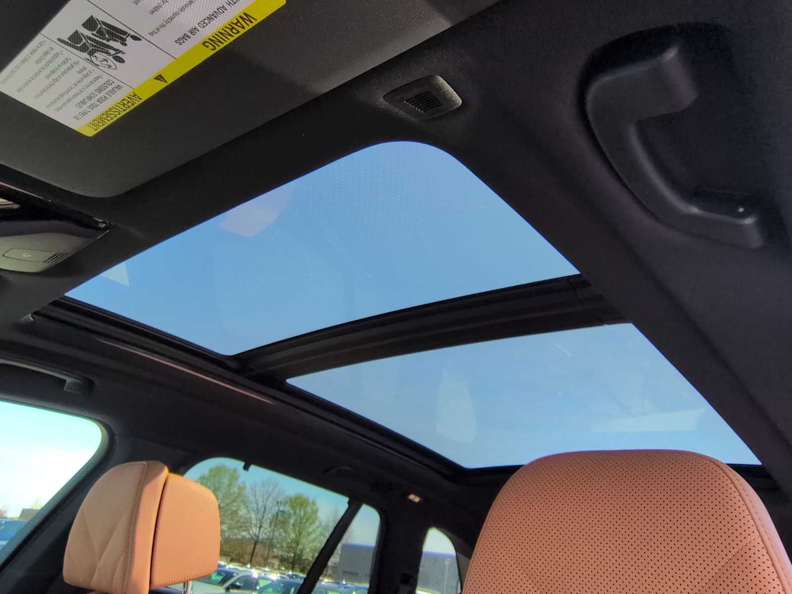 2026 BMW X5 M60i M60i