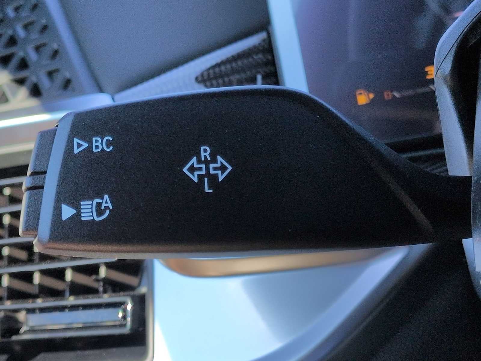 2026 BMW X5 M60i M60i