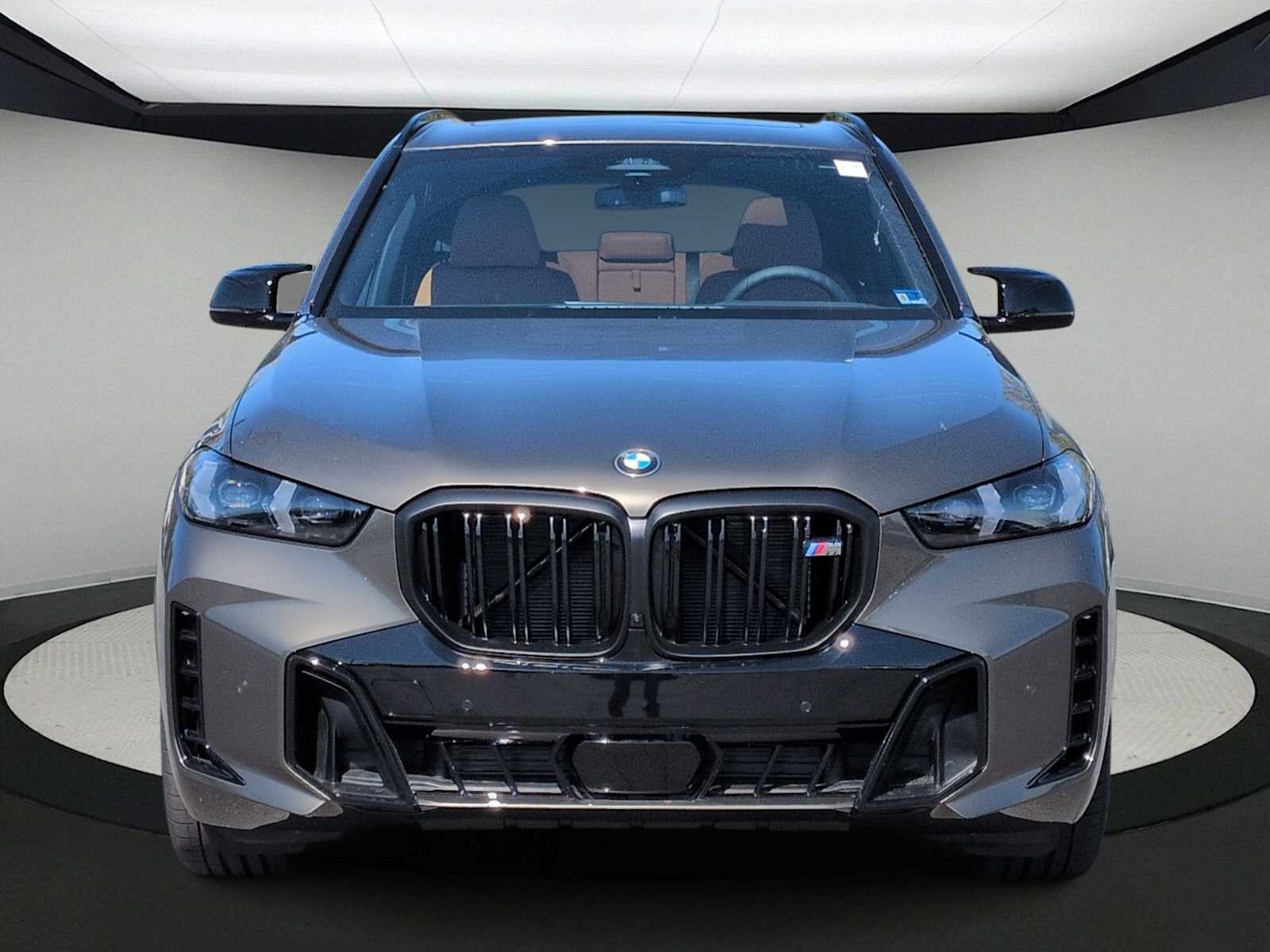 2026 BMW X5 M60i M60i