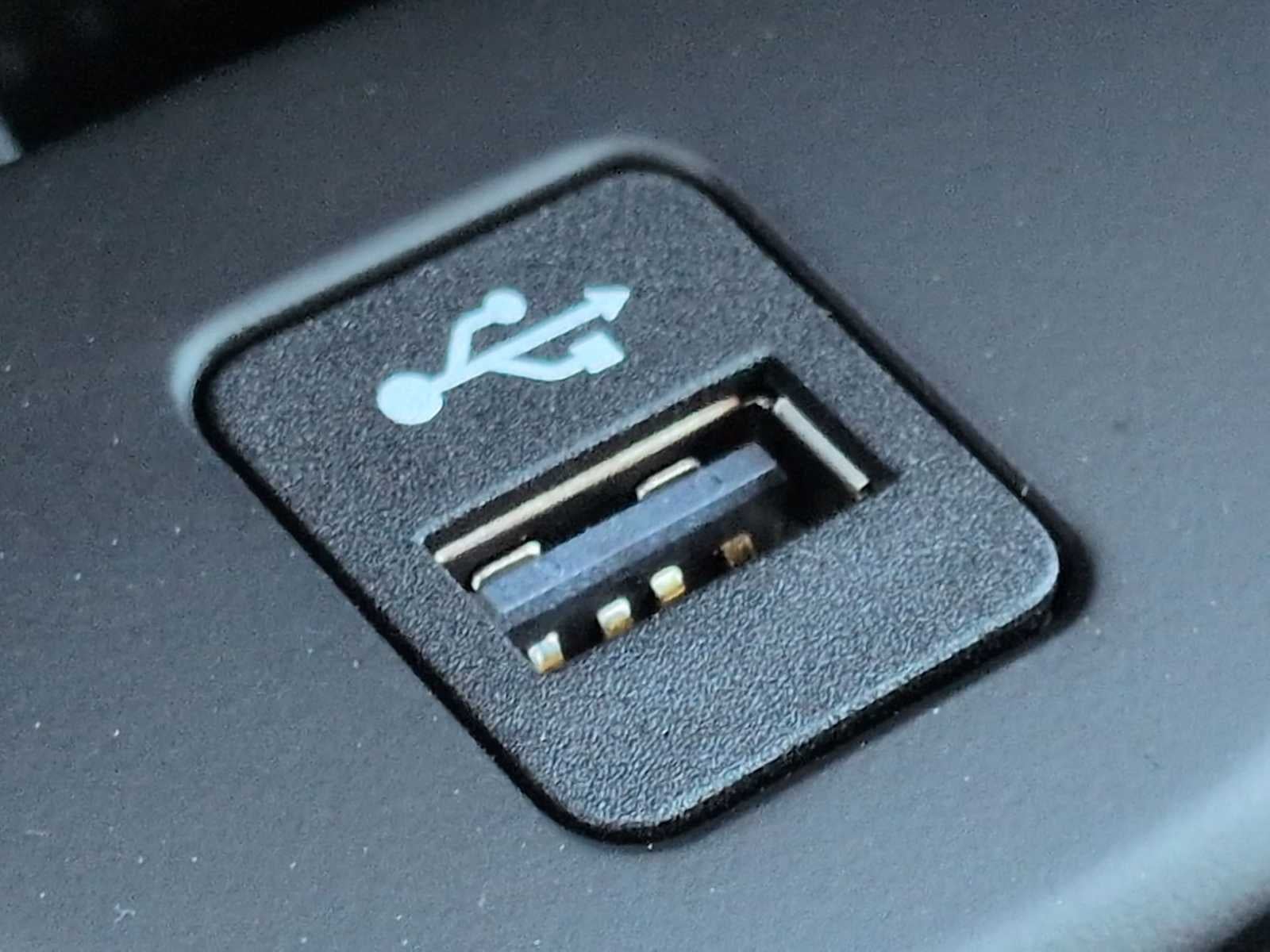 2026 BMW X5 M60i M60i