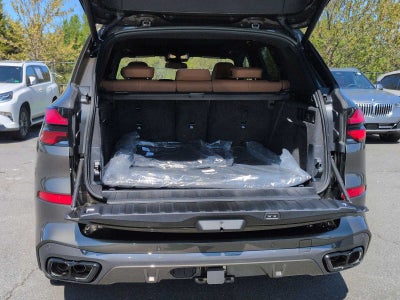 2026 BMW X5 M60i M60i