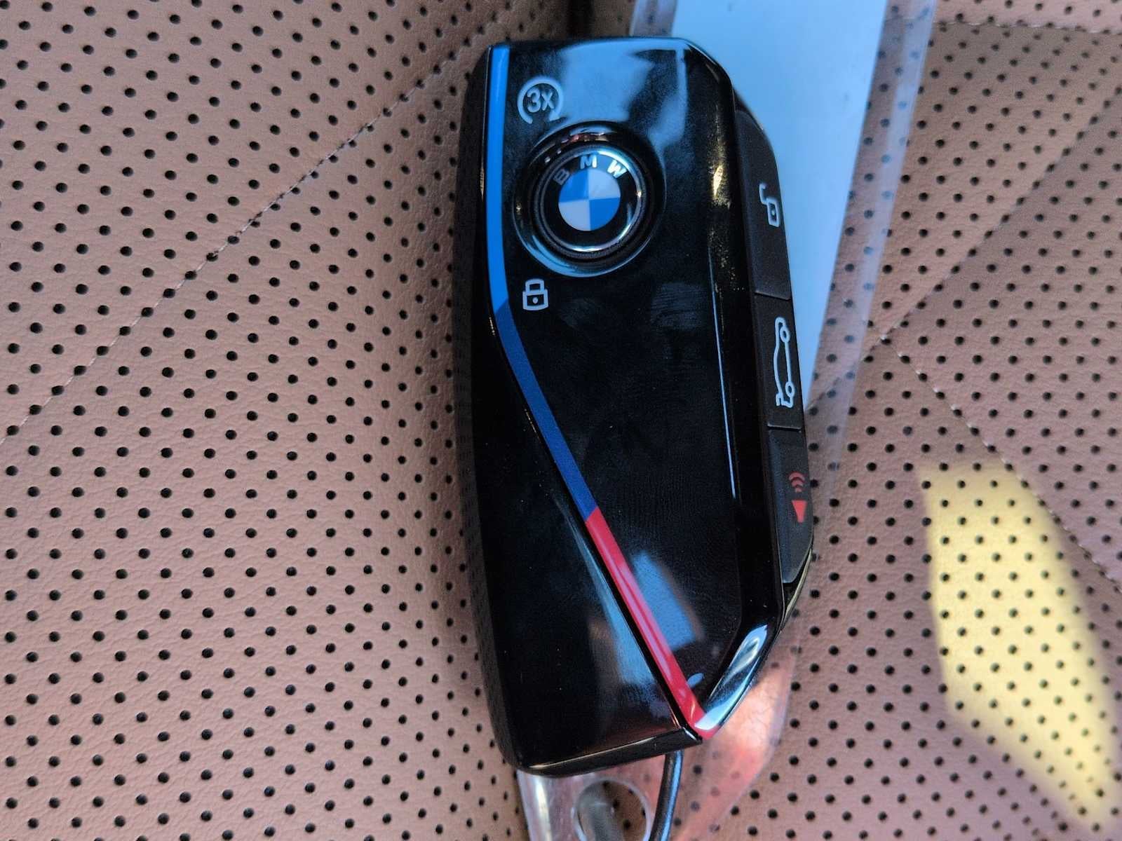 2026 BMW X5 M60i M60i