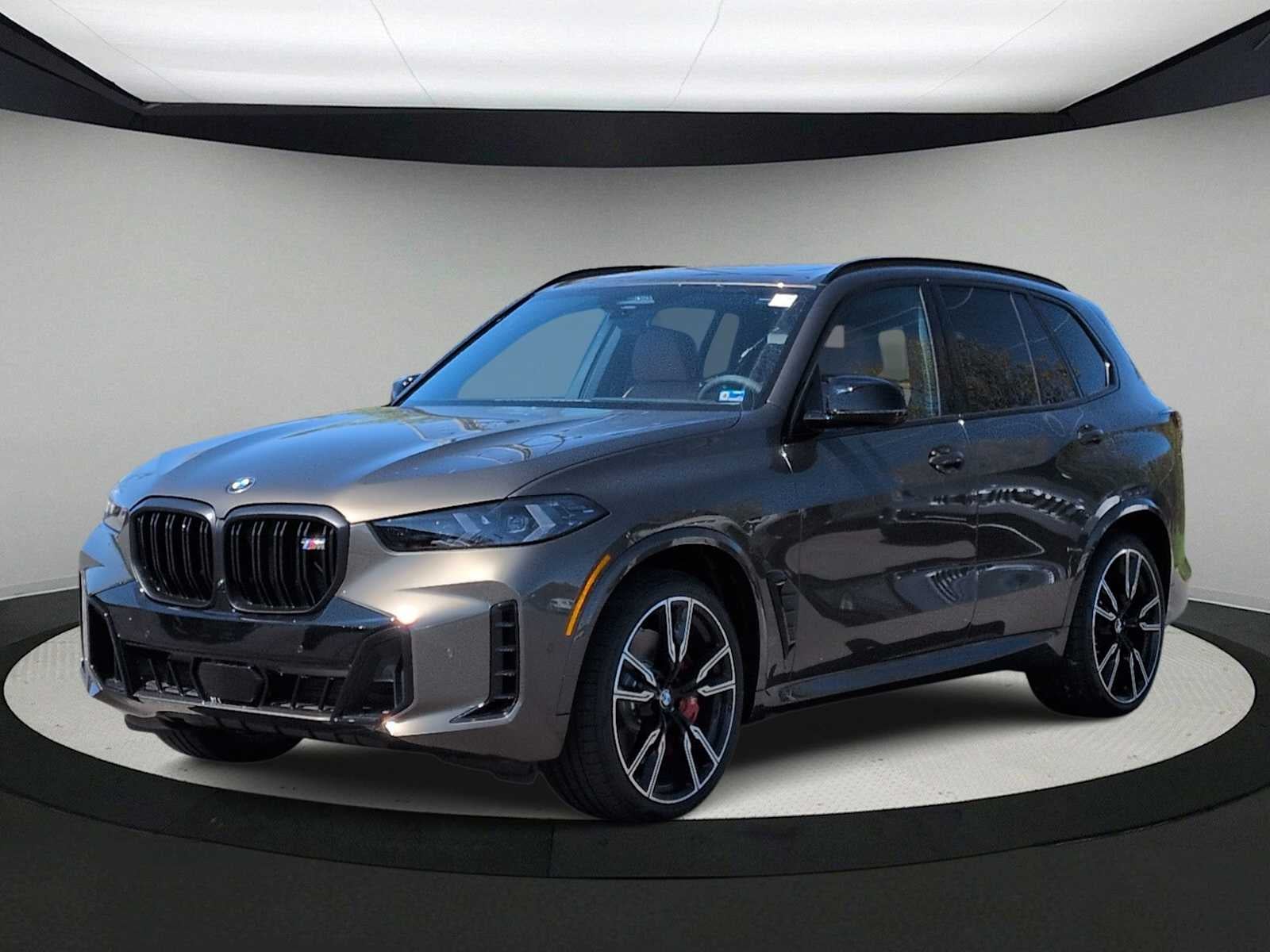 2026 BMW X5 M60i M60i