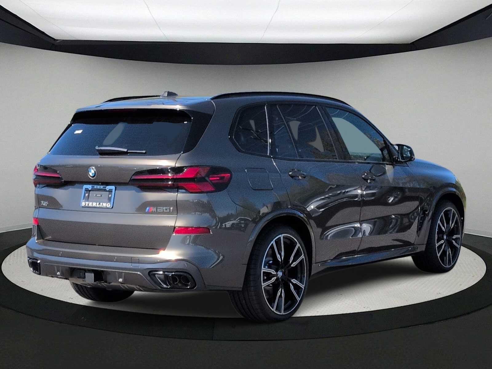2026 BMW X5 M60i M60i