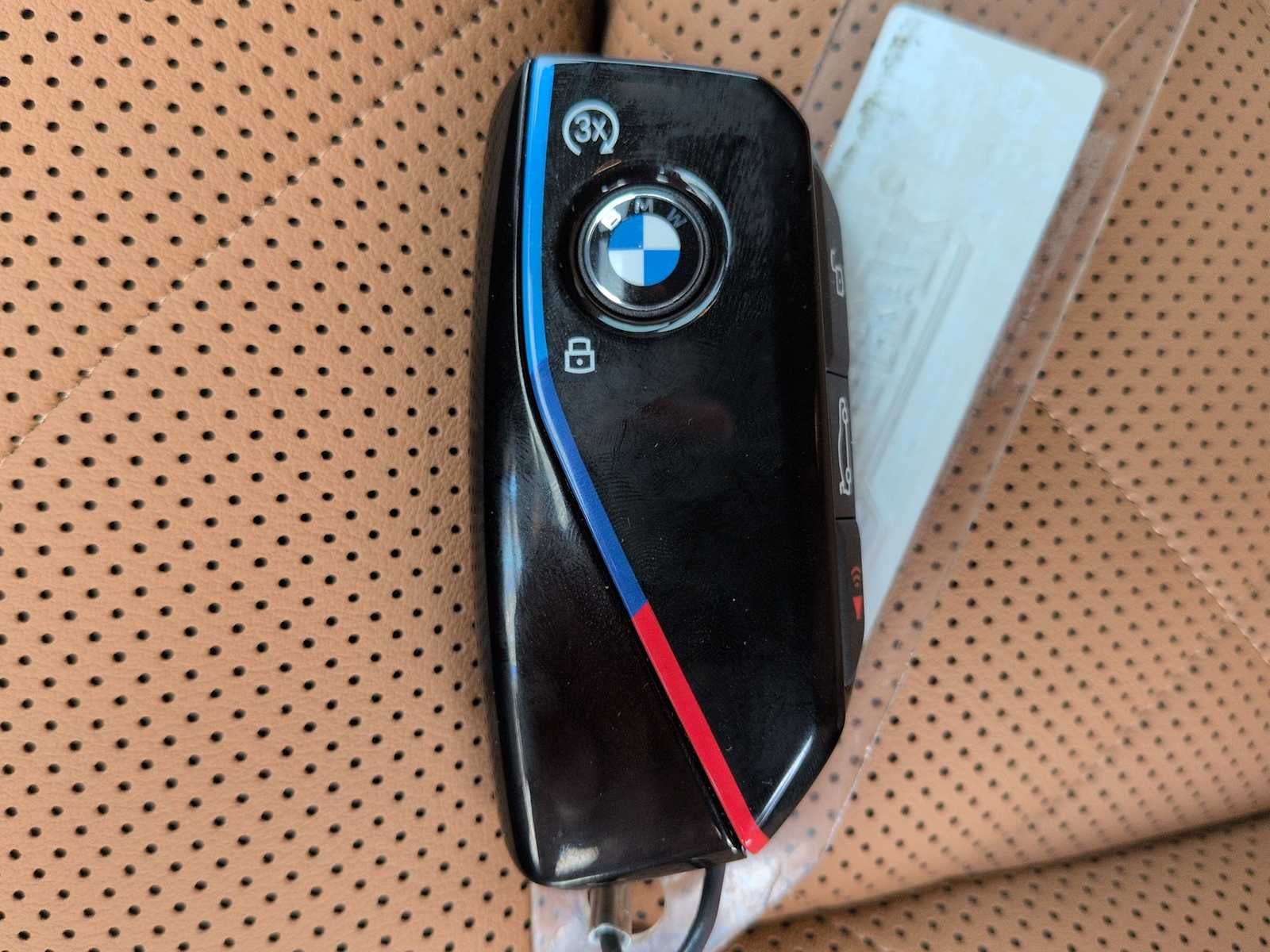 2026 BMW X5 M60i