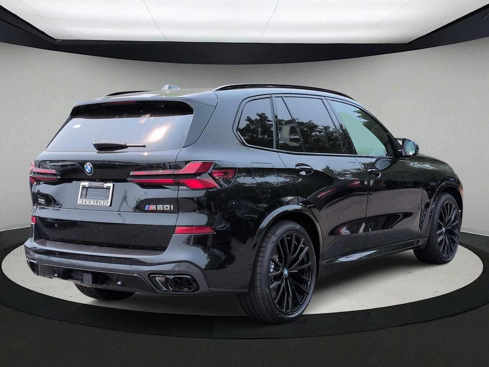 2026 BMW X5 M60i