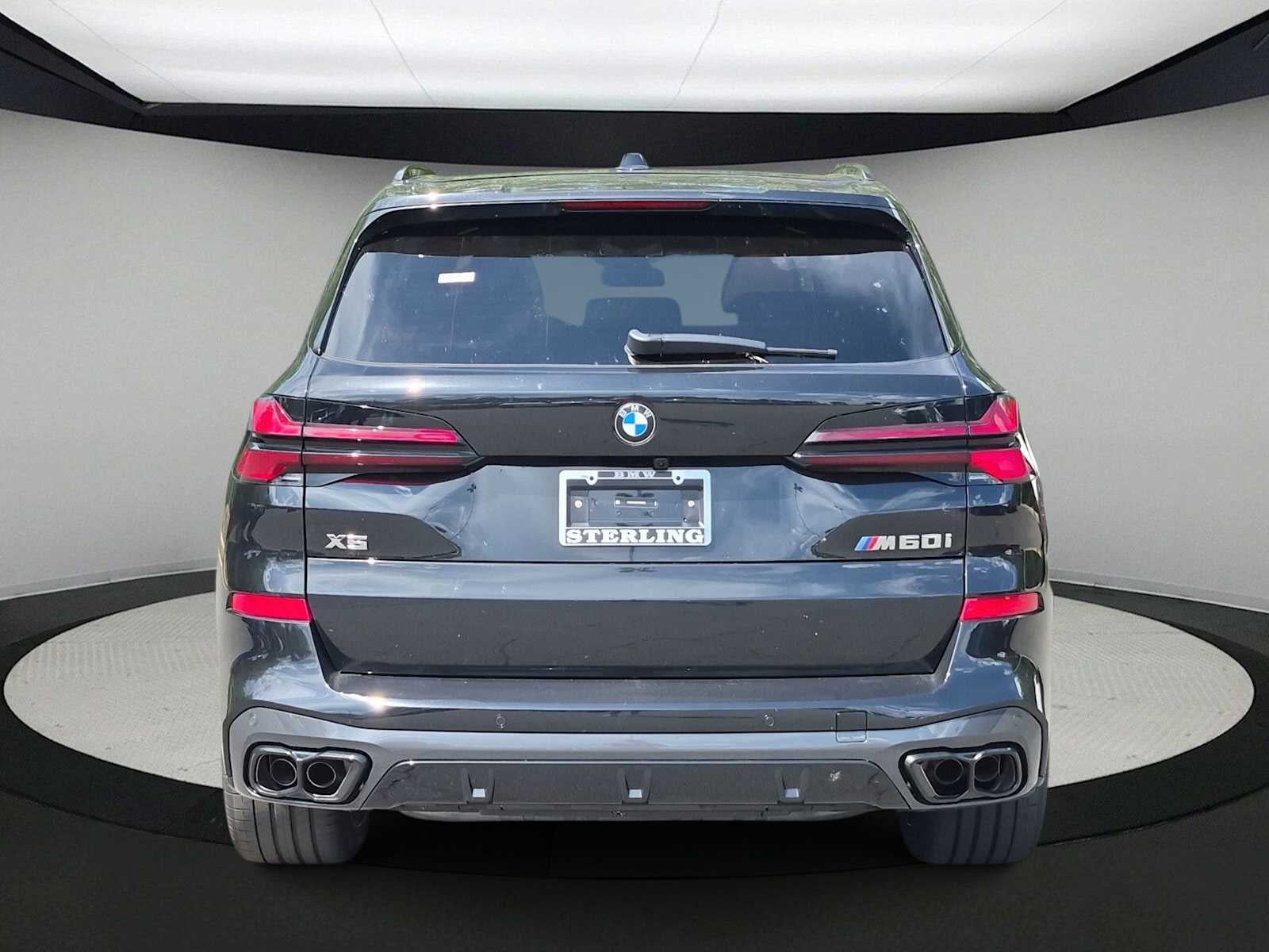 2026 BMW X5 M60i