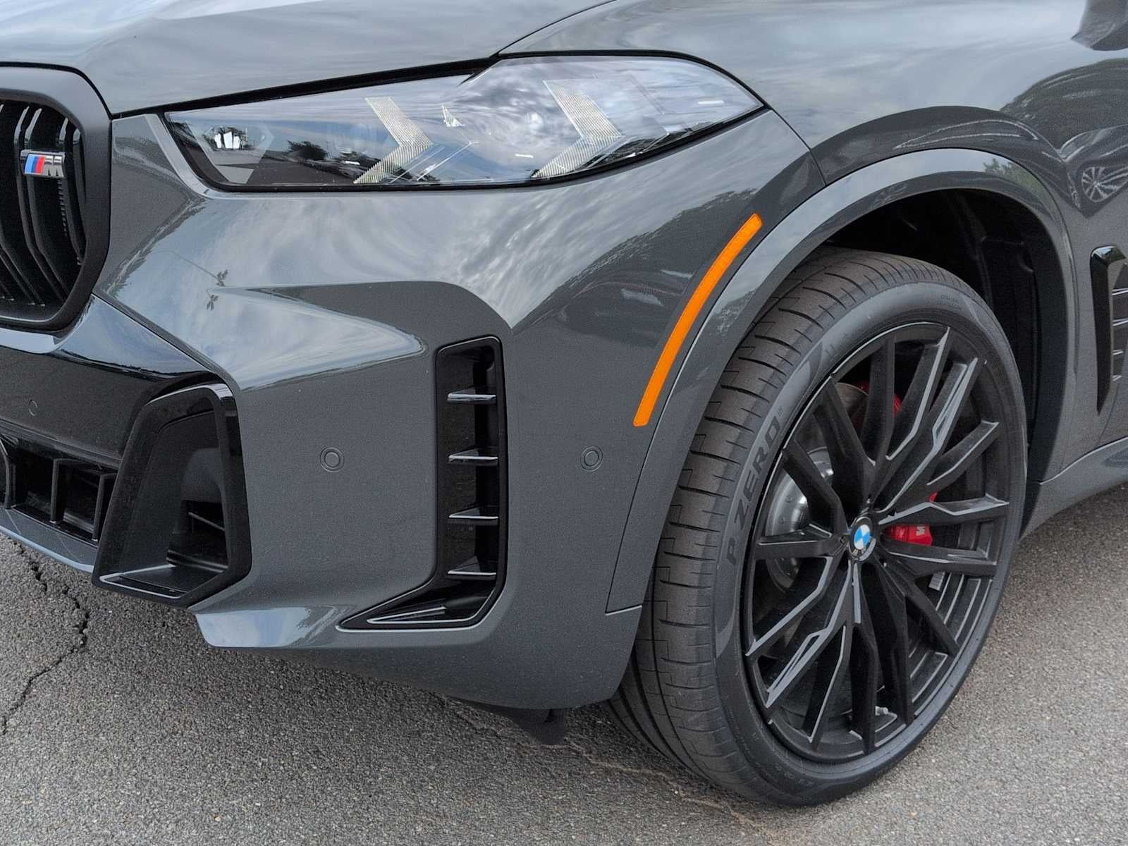 2026 BMW X5 M60i M60i