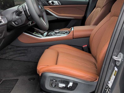 2026 BMW X5 M60i M60i