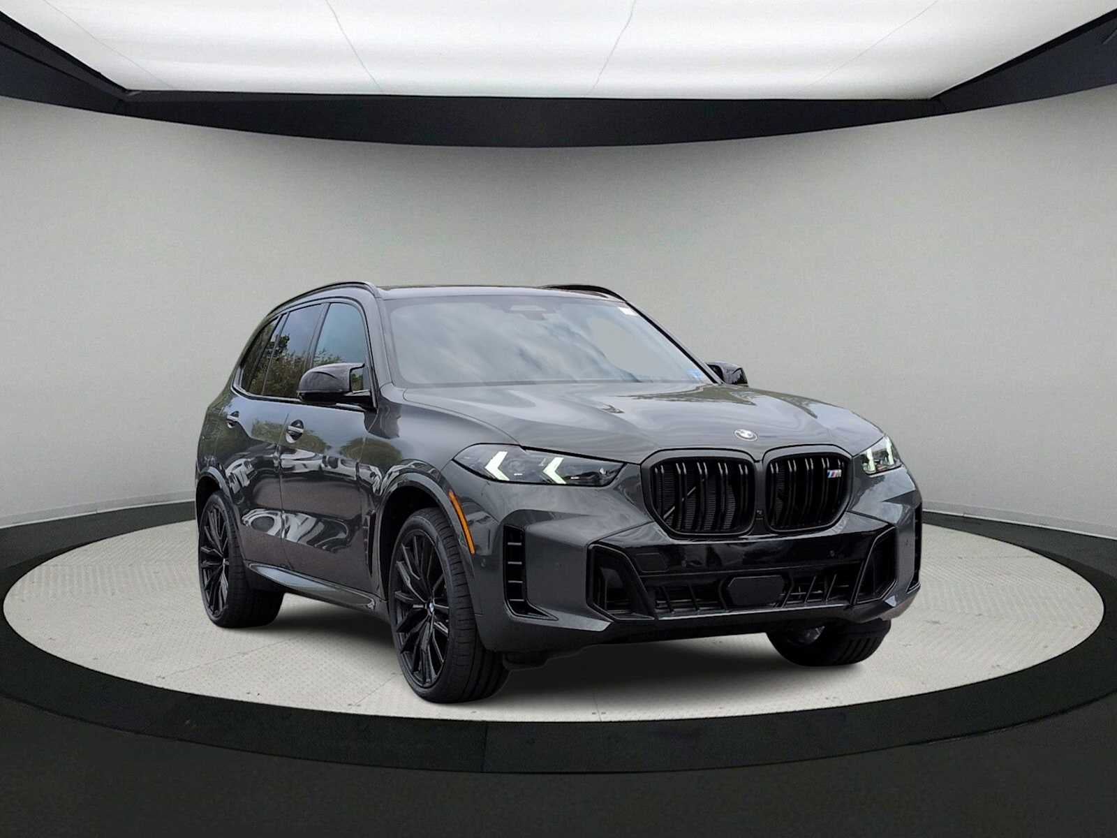 2026 BMW X5 M60i M60i