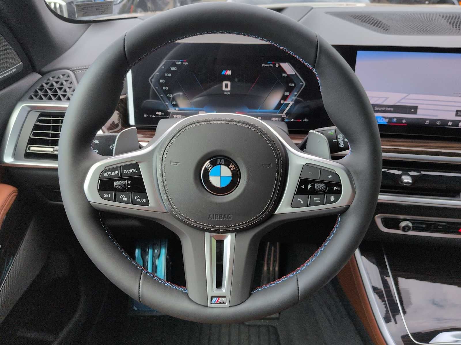 2026 BMW X5 M60i M60i