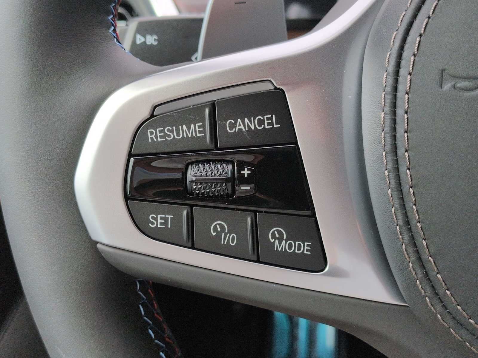 2026 BMW X5 M60i M60i